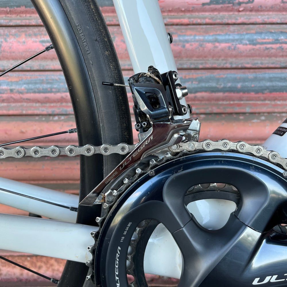 Specialized Roubaix Comp Ultegra Carbon Disc Road Bike