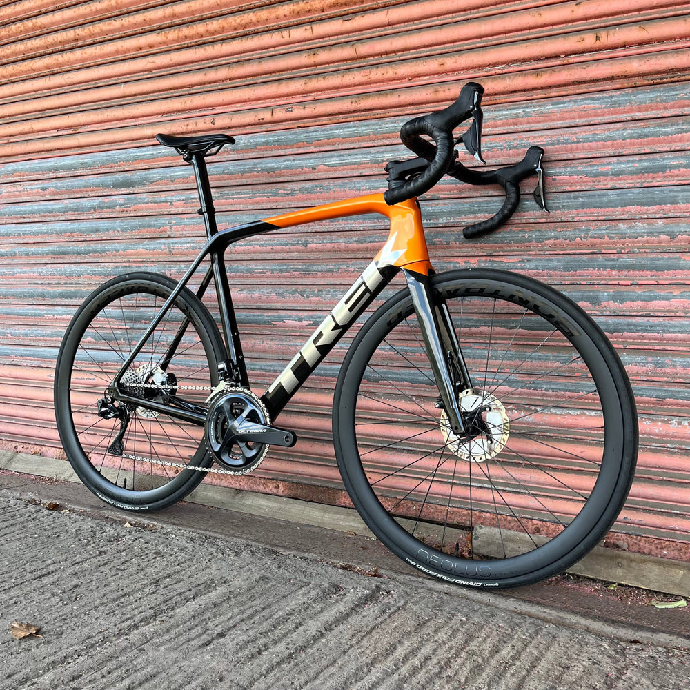 Trek Emonda SL7 Ultegra Di2 Carbon Disc Road Bike