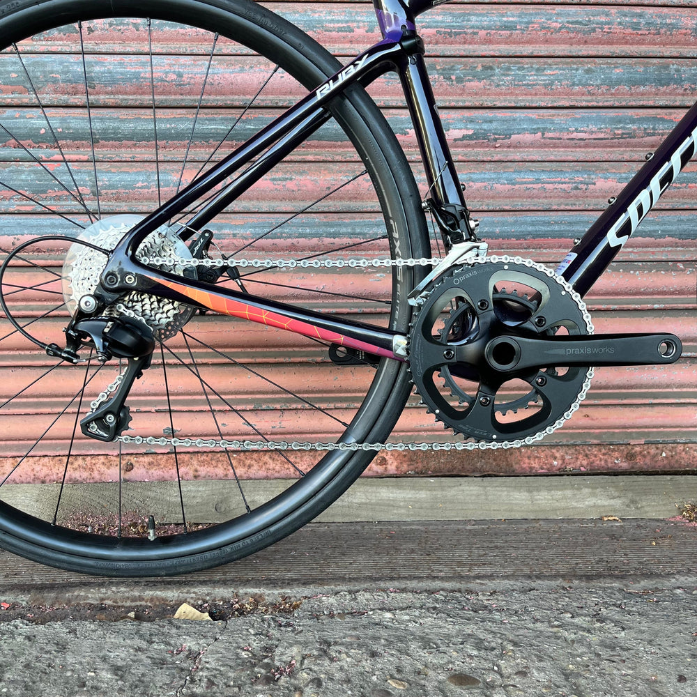 Specialized Roubaix Ruby Elite Shimano 105 Carbon Disc Road Bike