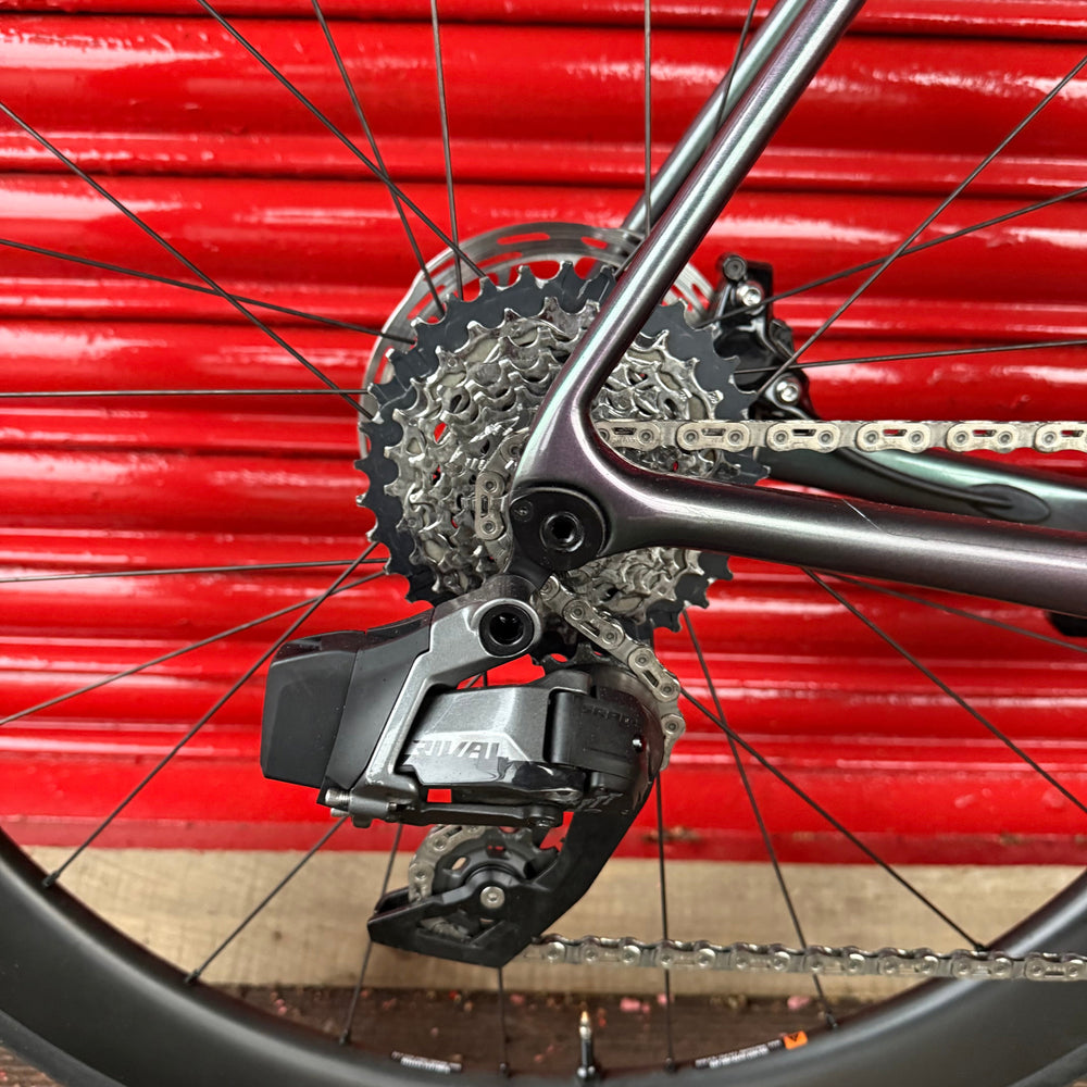 Giant TCR Advanced Pro SRAM Rival AXS Carbon Disc Road Bike - L 58cm