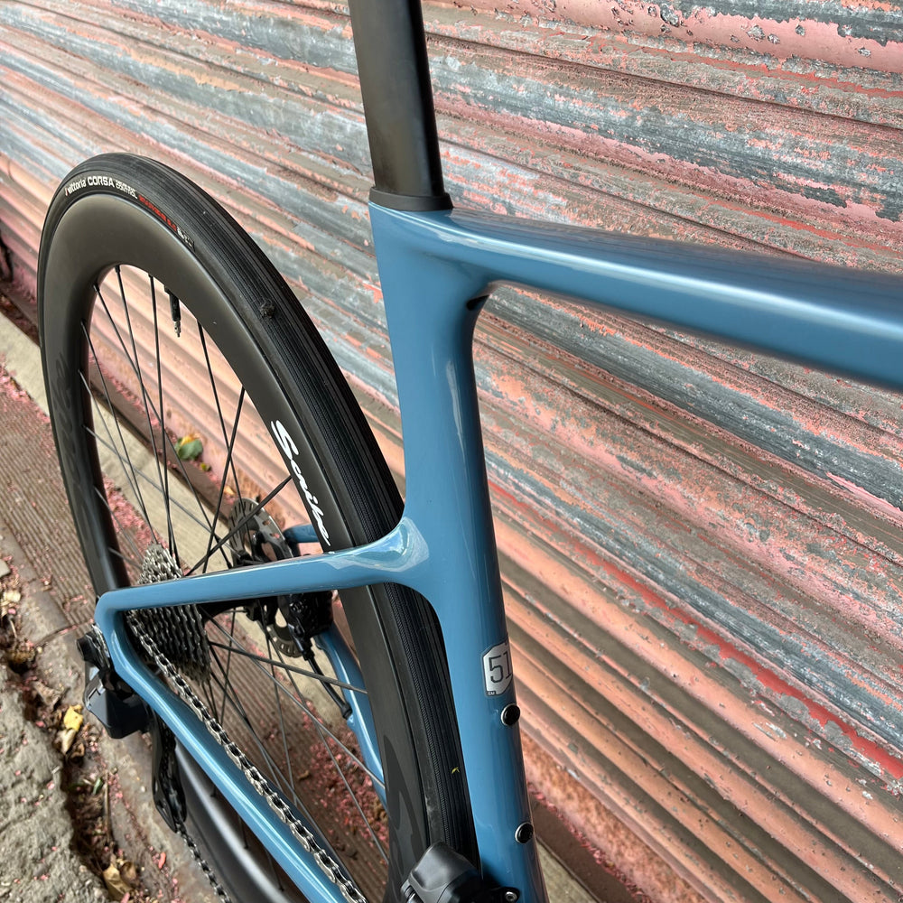 Cannondale SuperSix Evo Ultegra 12sp Di2 Carbon Disc Road Bike
