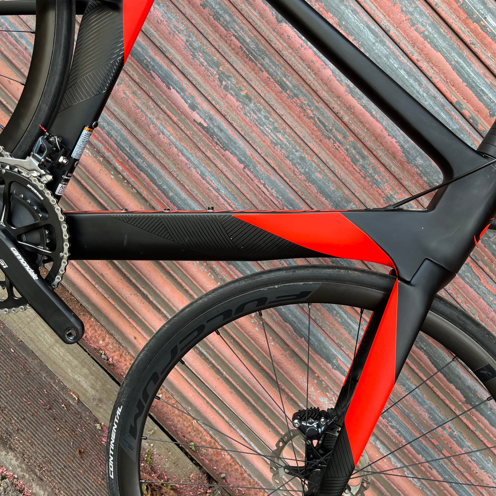 Cannondale SystemSix Carbon Ultegra Disc Aero Road Bike