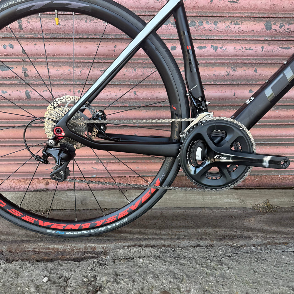Cube Agree C:62 Shimano 105 Carbon Disc Road Bike - 56cm