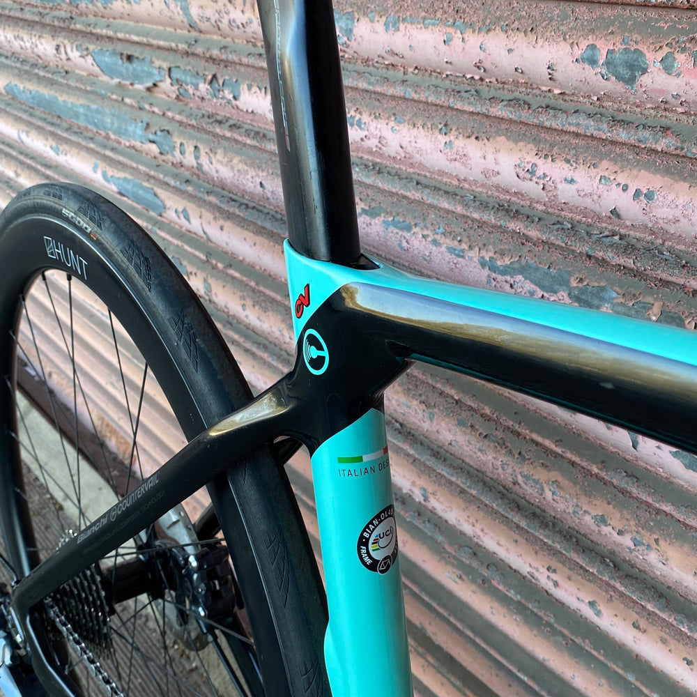 Bianchi Oltre XR4 CV Ultegra Carbon Aero Disc Road Bike - 50cm