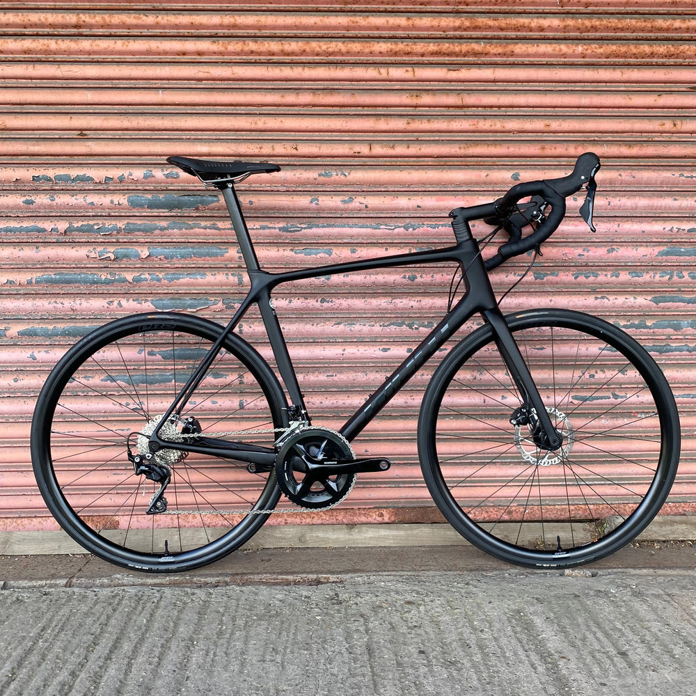 Giant TCR Advanced 2 Shimano 105 Carbon Disc Road Bike - L 58cm