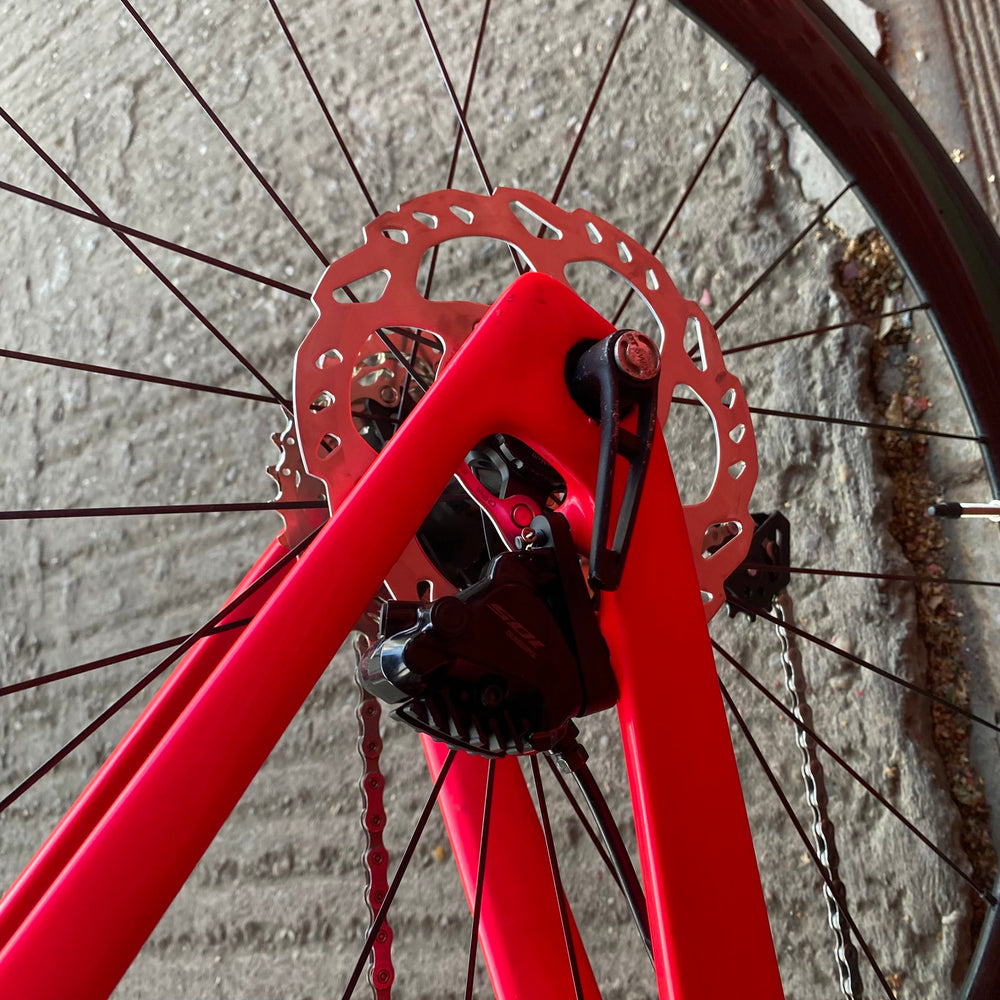 Trek Madone SLR Project One 105 Di2 12sp Aero Carbon Disc Road Bike