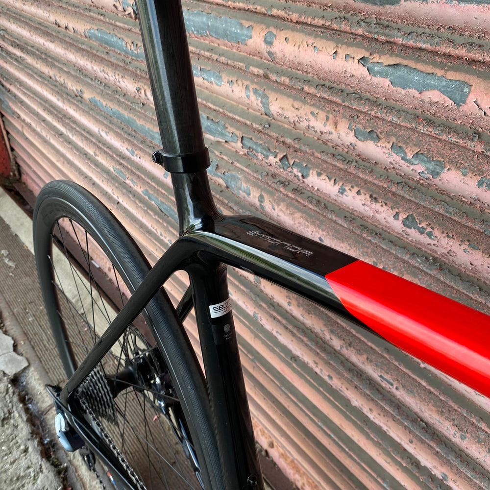 Trek Emonda SL6 Ultegra Carbon Disc Road Bike - 58cm