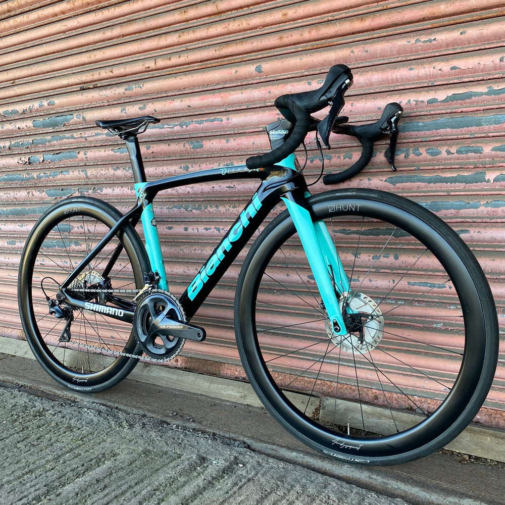 Bianchi Oltre XR4 CV Ultegra Carbon Aero Disc Road Bike - 50cm