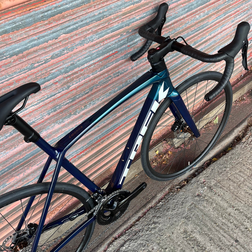 Trek Emonda SL5 Shimano 105 12 Speed Carbon Disc Road Bike - 54cm