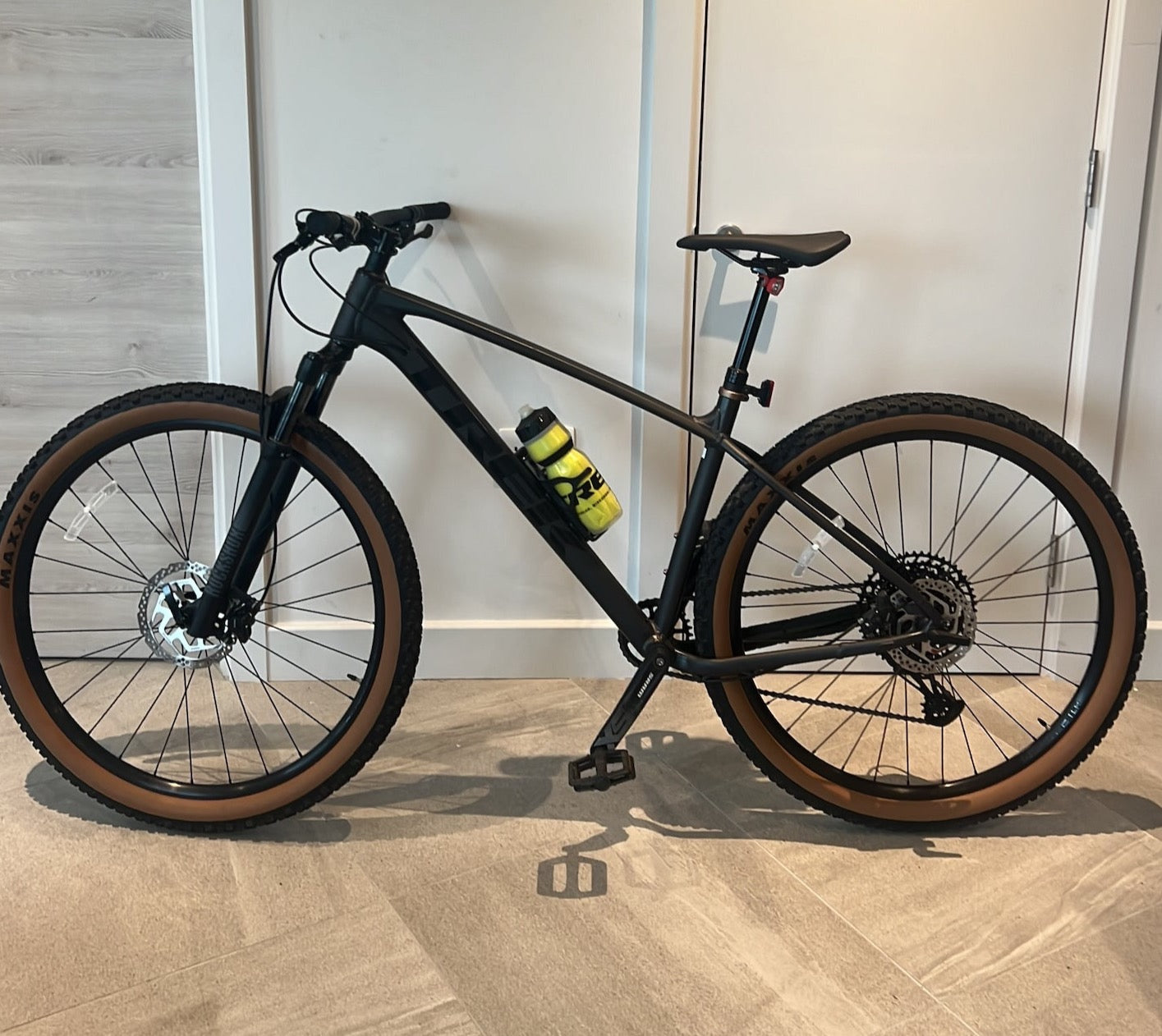 Second hand trek mountain outlet bikes