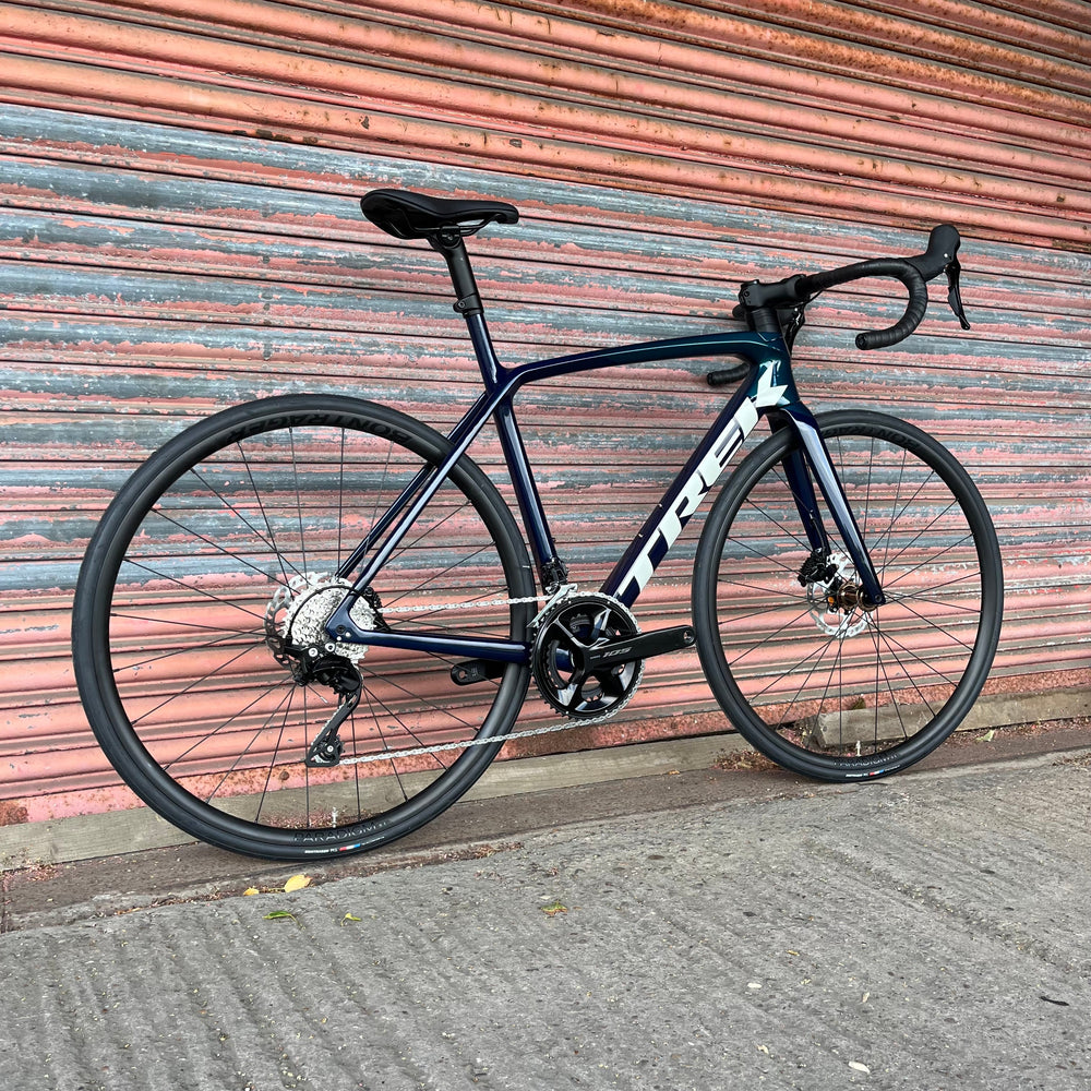 Trek Emonda SL5 Shimano 105 12 Speed Carbon Disc Road Bike - 54cm