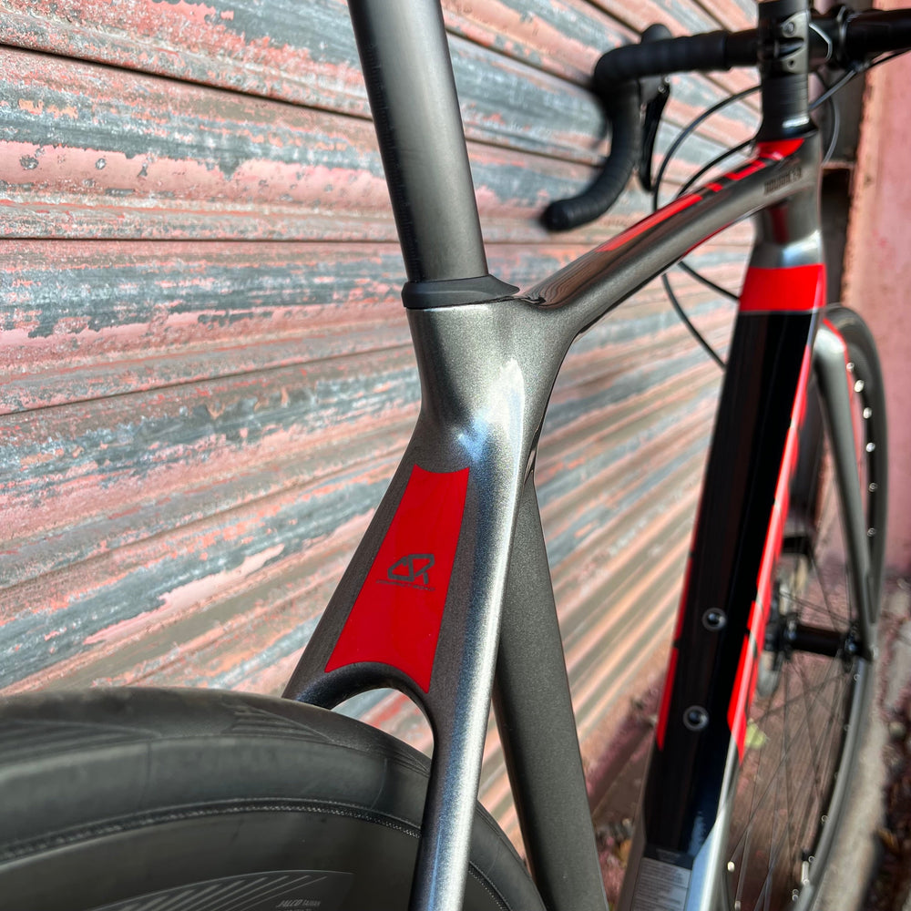 Giant TCR Advanced Ultegra Carbon Disc Road Bike