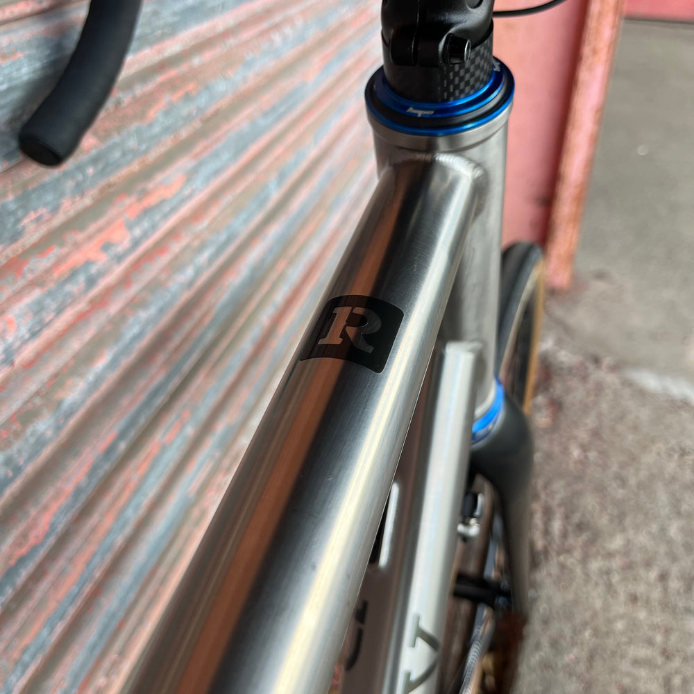 Reilly Spectre All-Road Ti Titanium Ultegra GRX Di2 Disc Road Bike