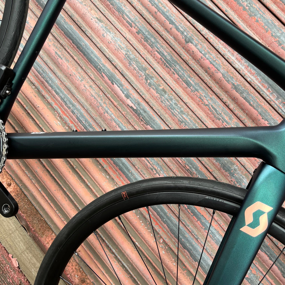 SCOTT Contessa Addict 15 105 Di2 Disc Carbon Road Race Bike
