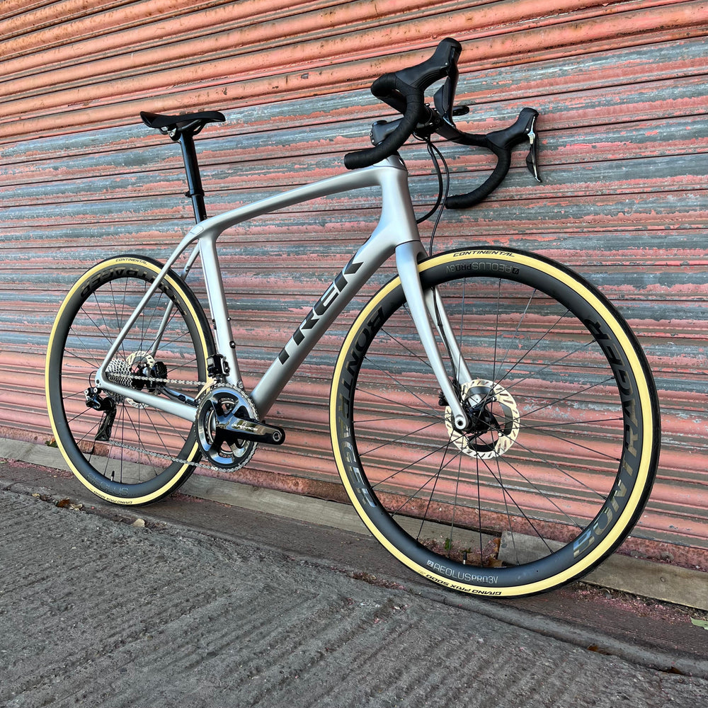 Trek Domane SLR Dura Ace Di2 Disc Carbon Endurance Road Bike