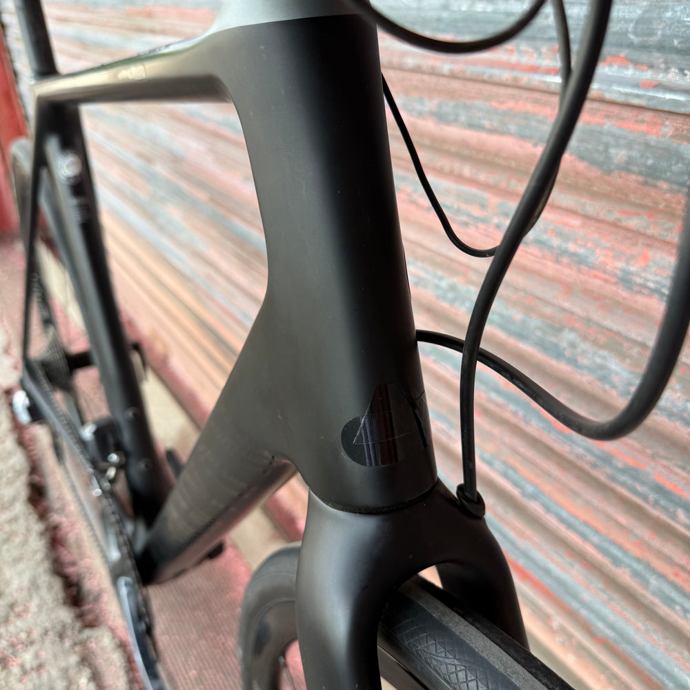Canyon Endurace CF SL Ultegra Di2 Carbon Disc Road Bike - L 58cm