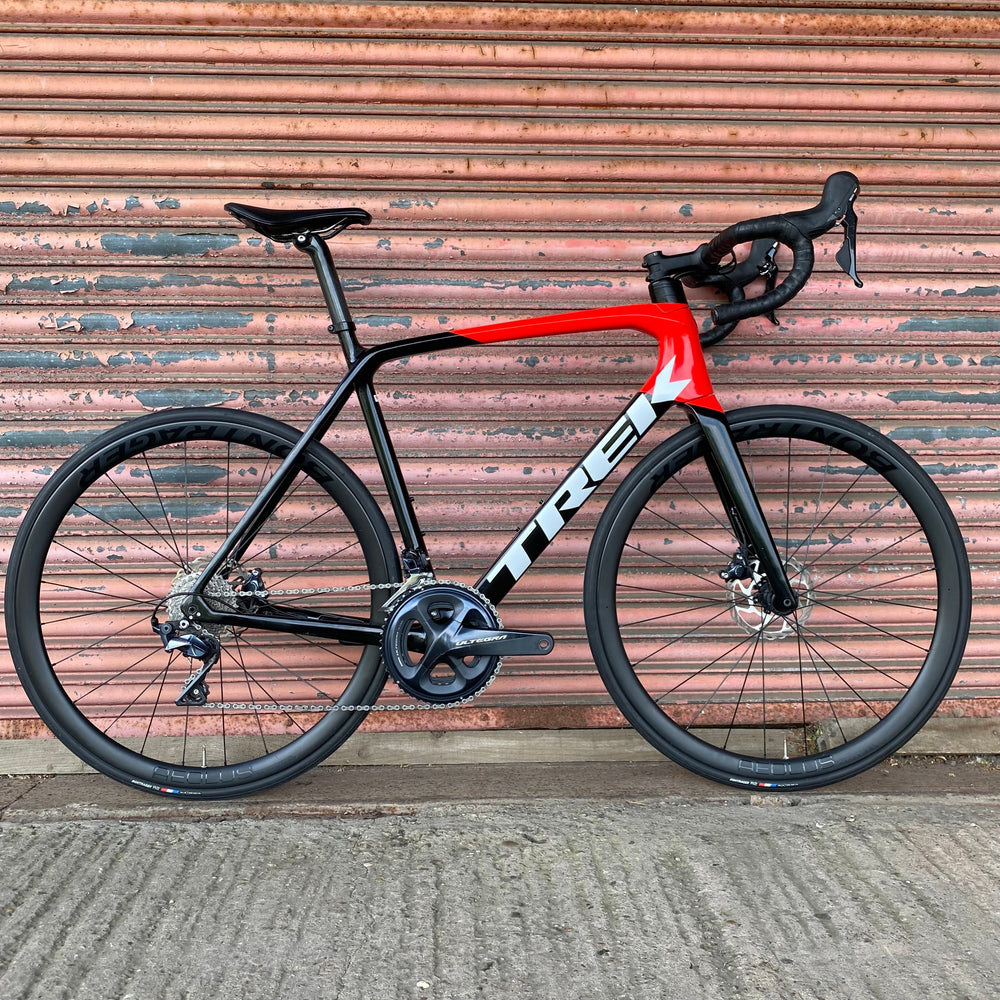 Trek Emonda SL6 Ultegra Carbon Disc Road Bike - 58cm