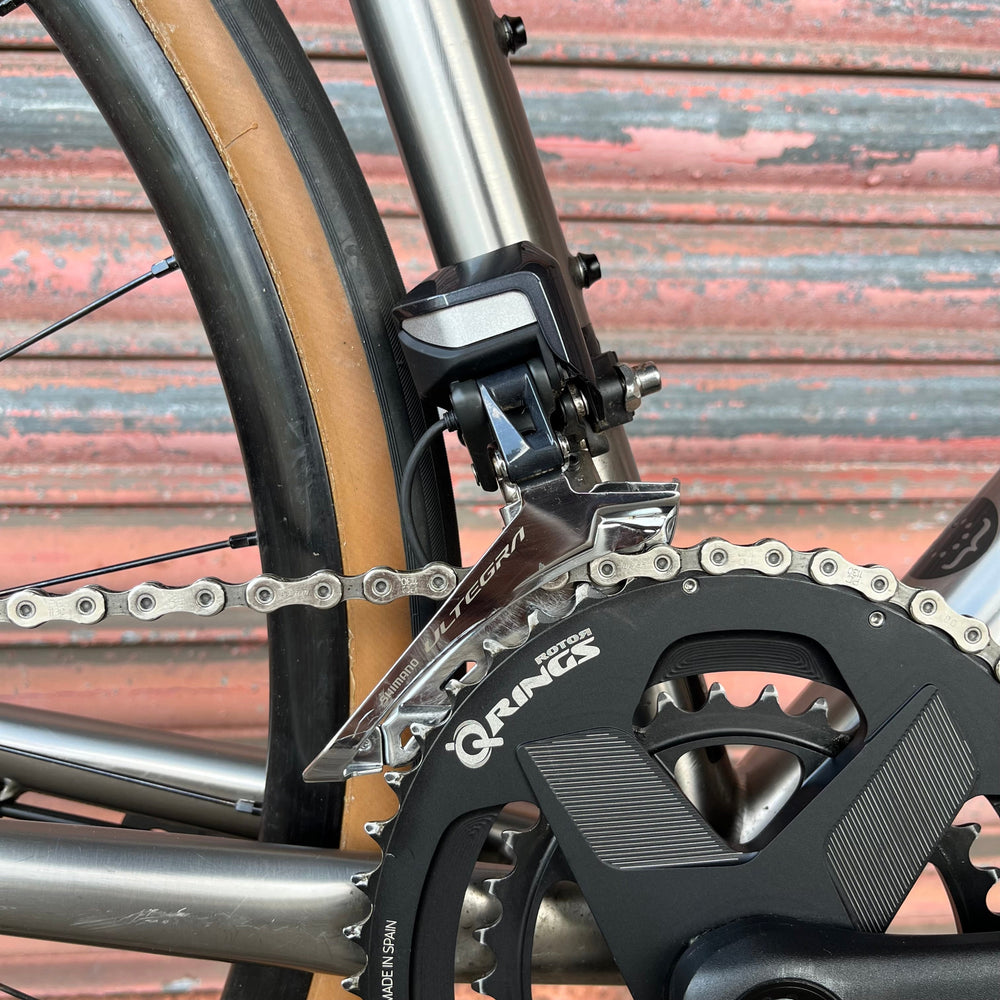 Reilly Spectre All-Road Ti Titanium Ultegra GRX Di2 Disc Road Bike