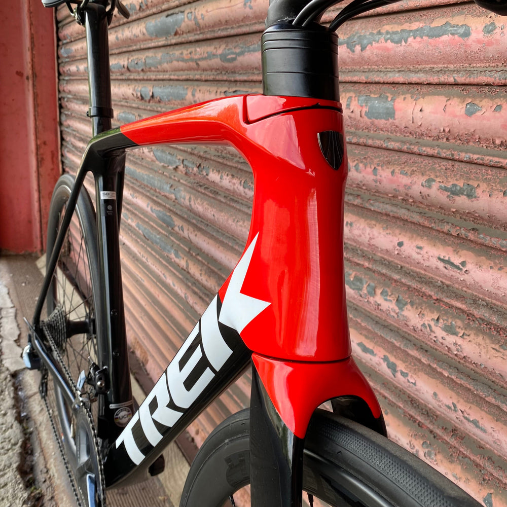 Trek Emonda SL6 Ultegra Carbon Disc Road Bike - 58cm