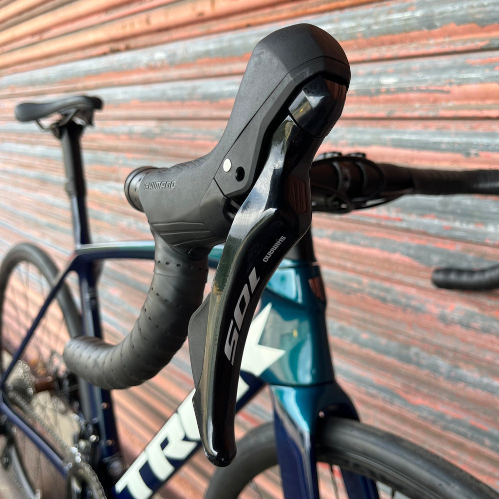 Trek Emonda SL5 Shimano 105 12 Speed Carbon Disc Road Bike - 54cm