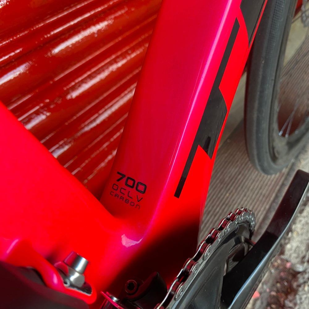 Trek Madone SLR Project One 105 Di2 12sp Aero Carbon Disc Road Bike