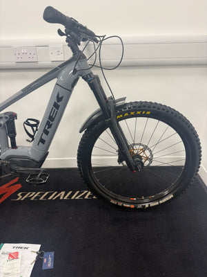 Trek Powerfly LT 7