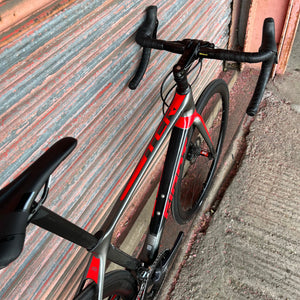 Giant TCR Advanced 1 Ultegra Carbon Disc Road Bike