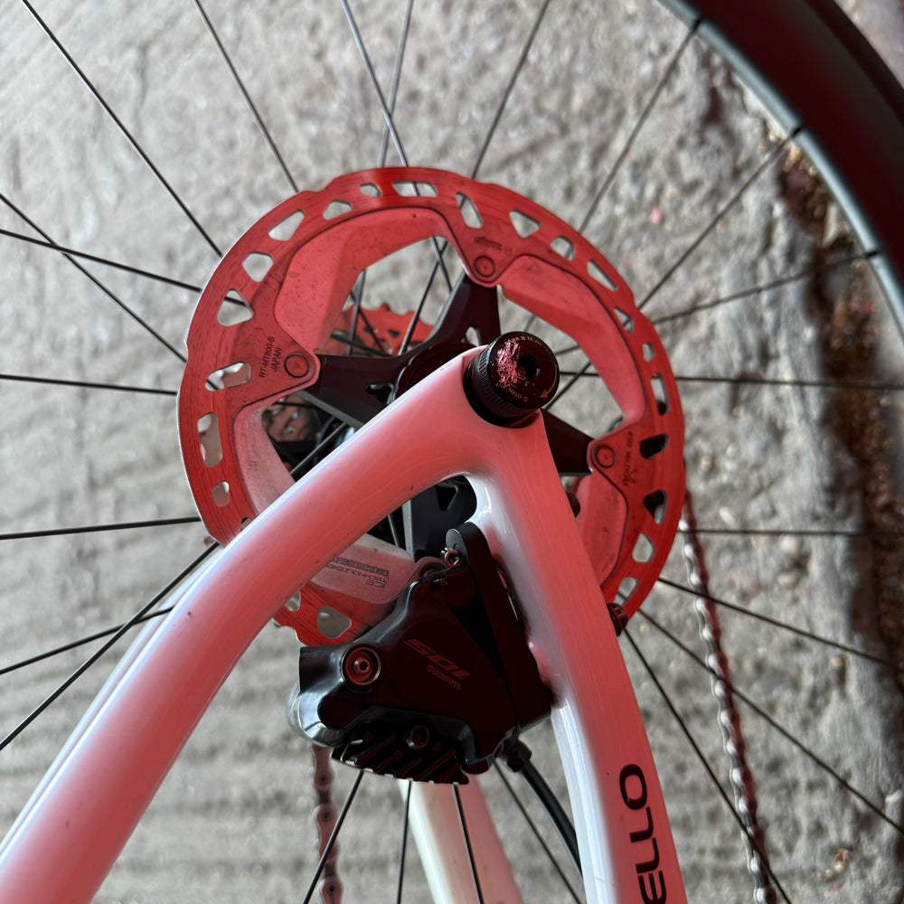 Pinarello X1 105 12 speed Disc Carbon Road Bike