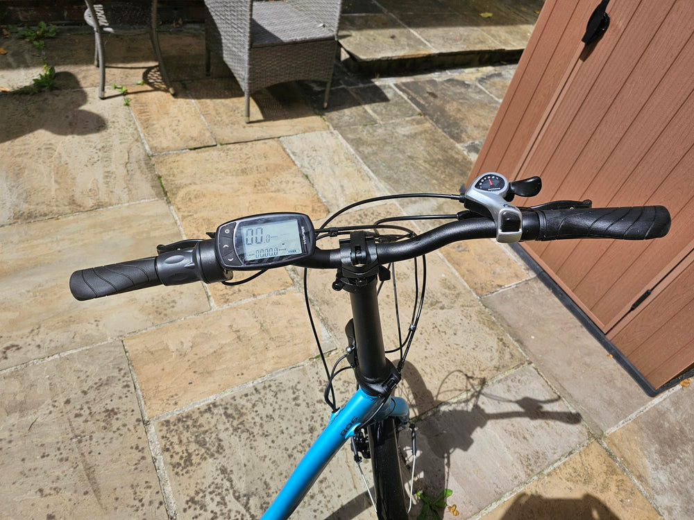 Ϟ Wisper 806 Folding Torque with Full Throttle 2022