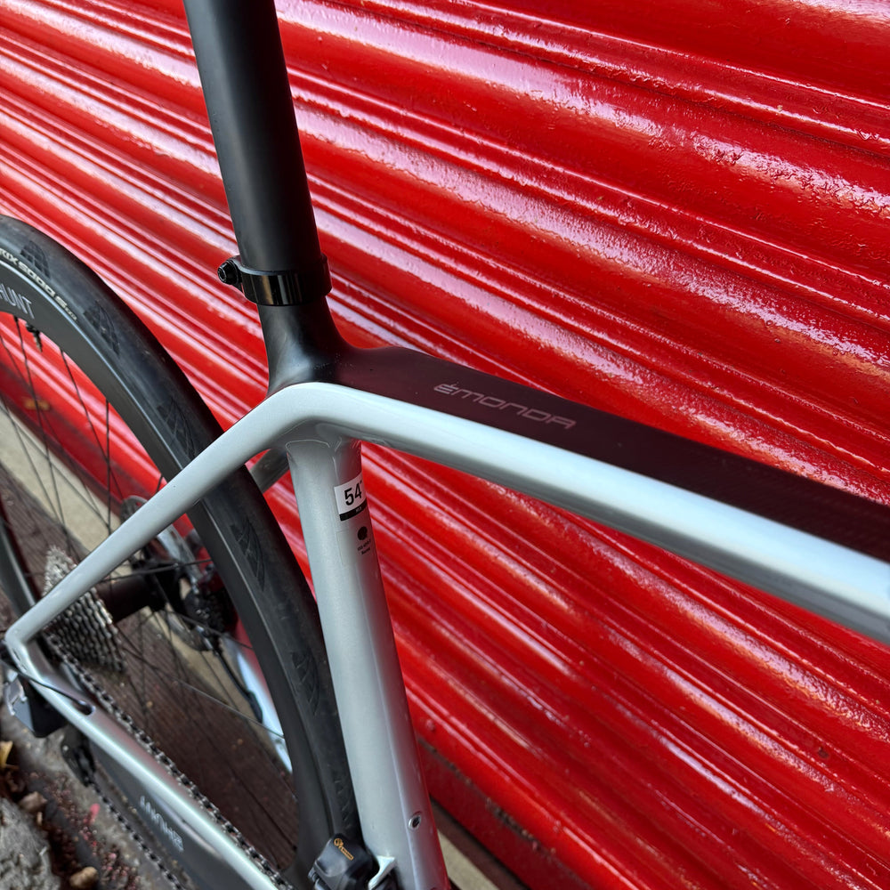 Trek Emonda SL Ultegra Di2 12sp Carbon Disc Road Bike - 54cm