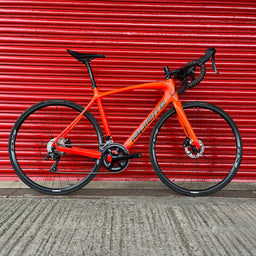 Lapierre Sensium 500 carbon disc road bike- M 54cm