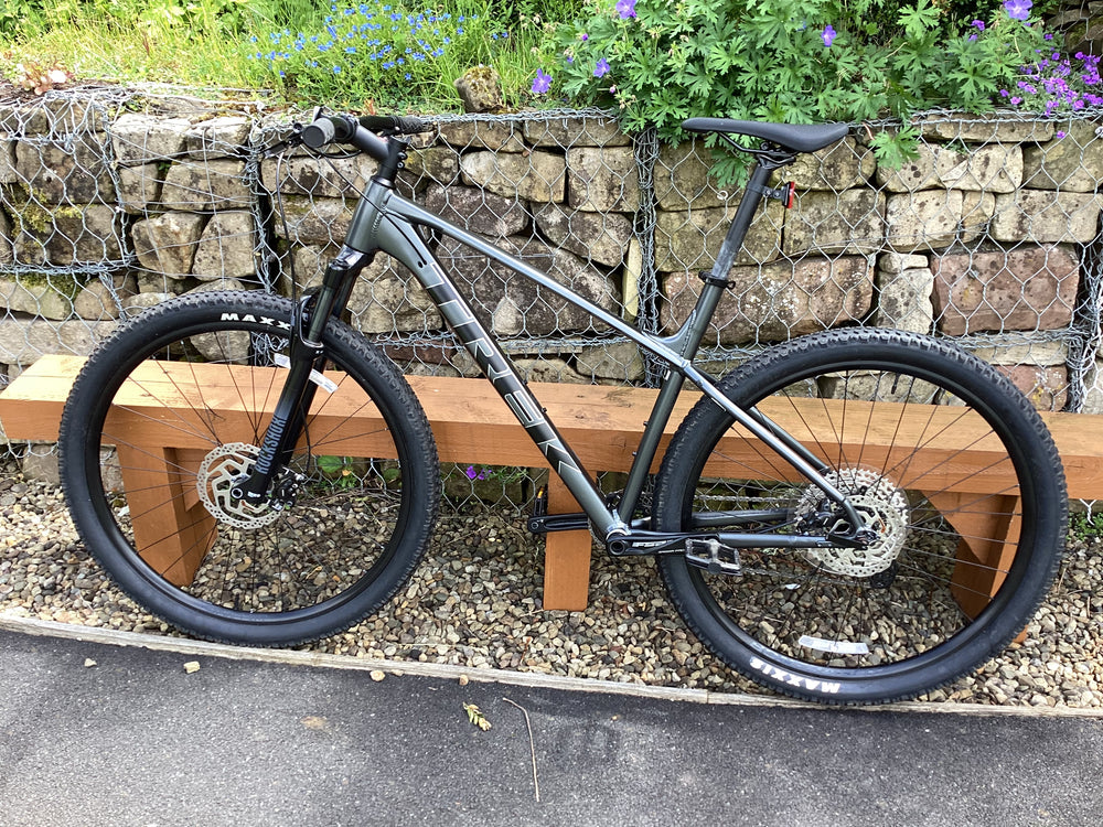Trek X-Caliber 8 2022