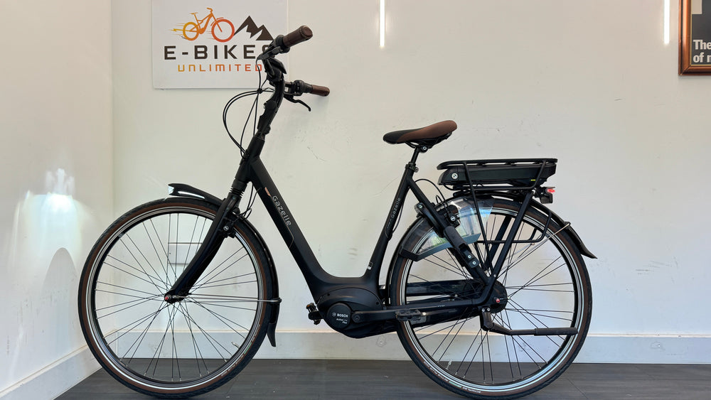 Gazelle Orange C8