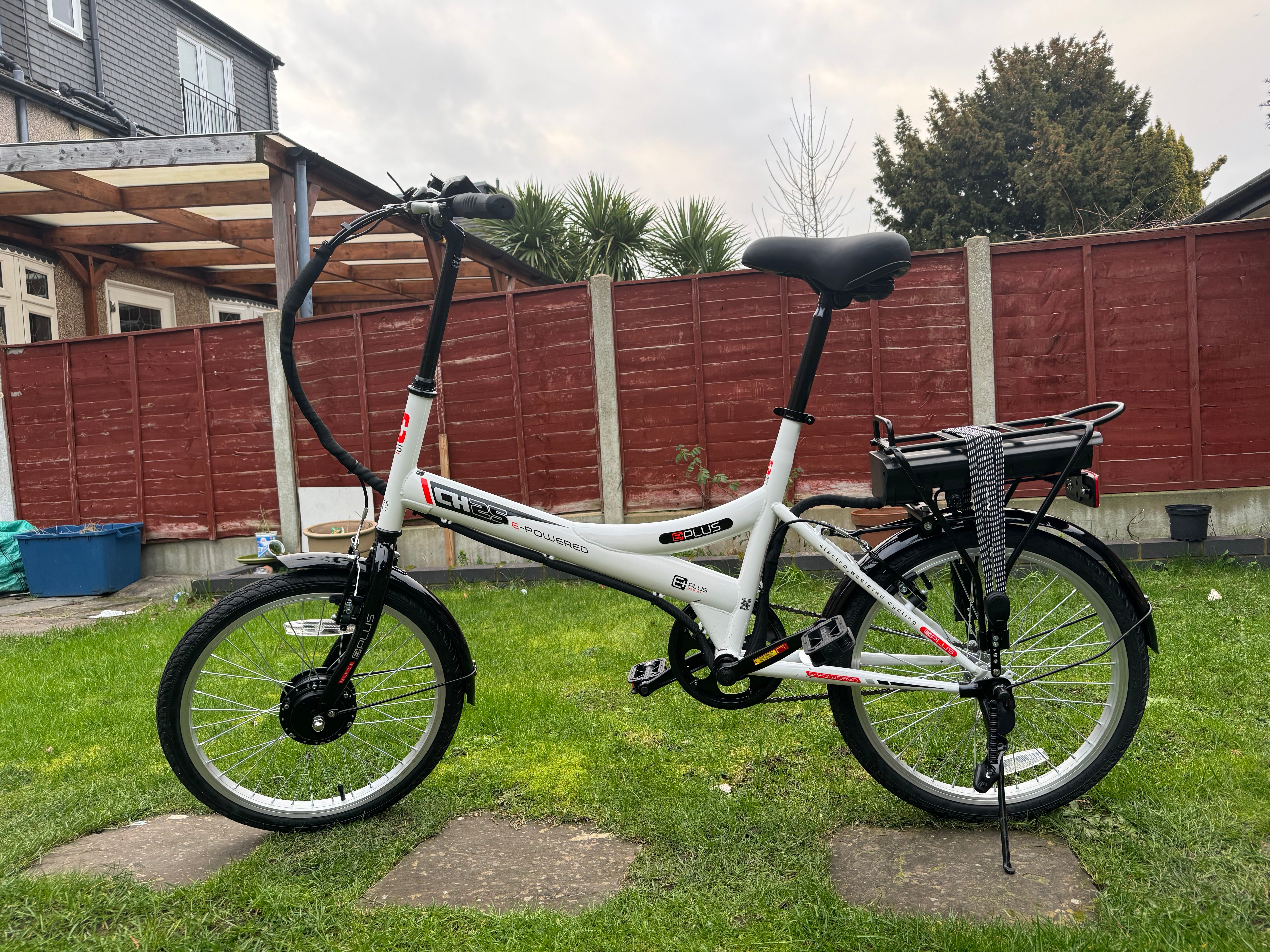 Eplus folding electric clearance bike