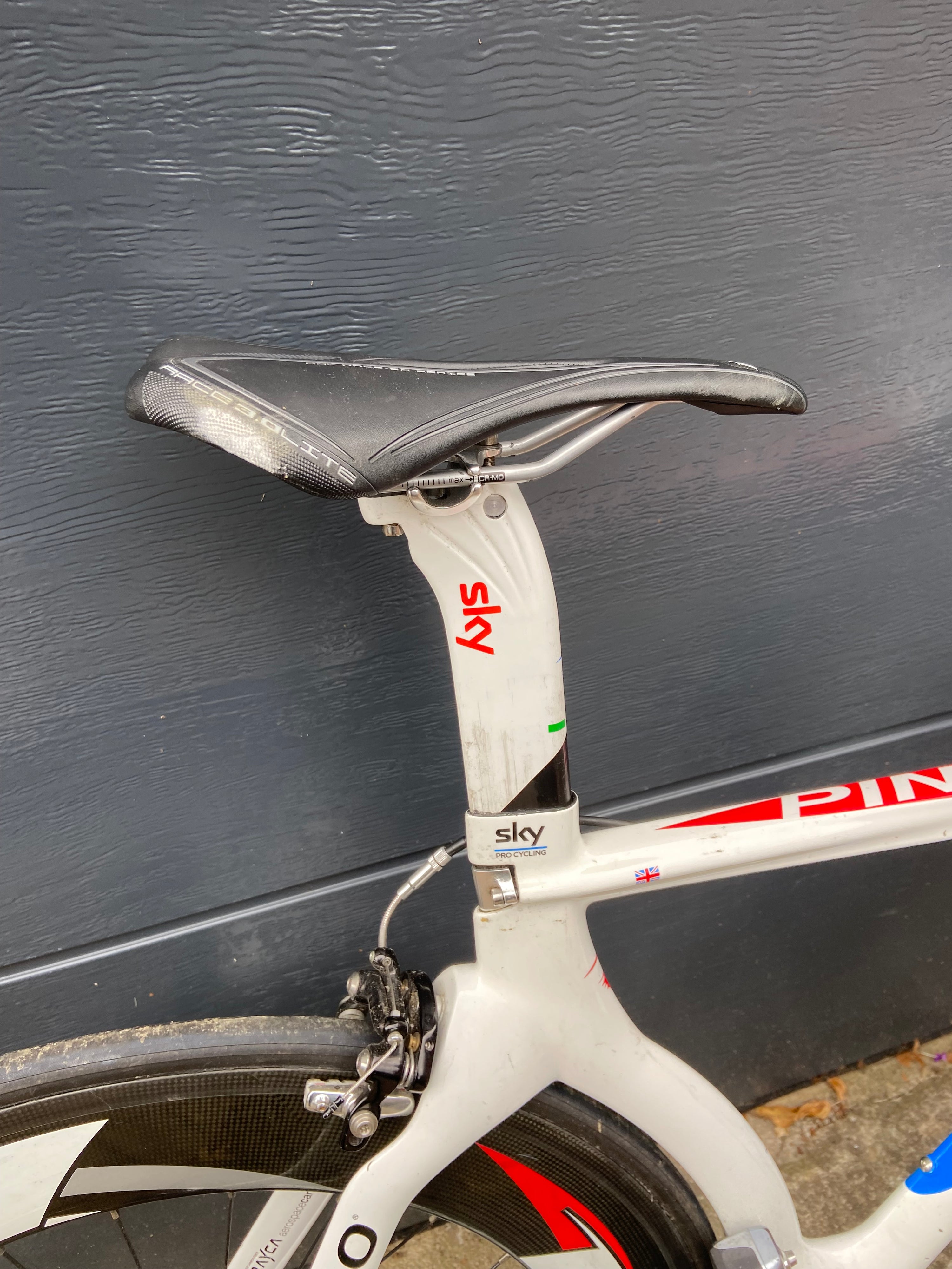 Pinarello F2 2020