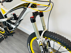 YT Industries YT Capra CF Pro Race Enduro SRAM GX BOS Hope