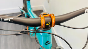 Merida One-Forty 700 29er - Teal Burgtec stem and bar Peatys