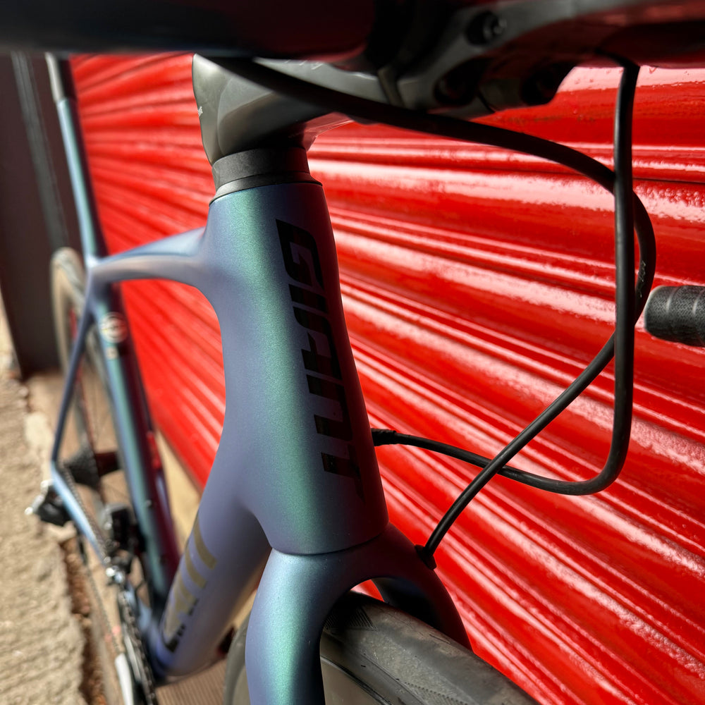 Giant TCR Advanced SL SRAM Red AXS Carbon Disc Road Bike - M 54cm