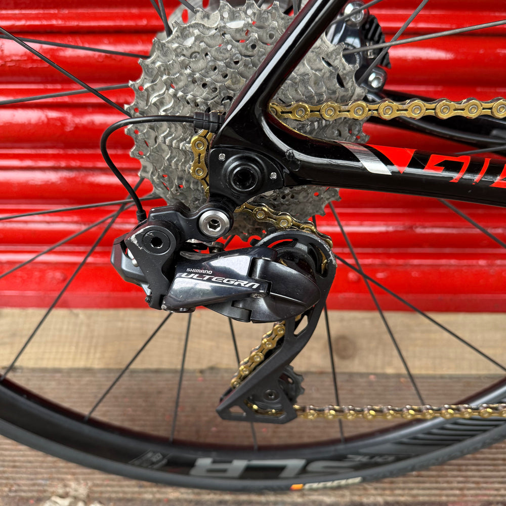 Giant TCR Advanced Pro Ultegra Di2 Carbon Disc Road Bike - ML 56cm