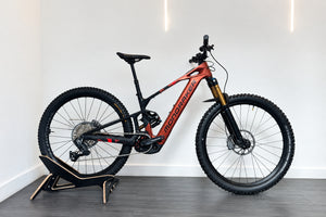 Mondraker Crafty RR 800Wh SRAM GX AXS Fox 38 2025