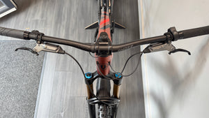 Mondraker Crafty RR 800Wh SRAM GX AXS Fox 38 2025