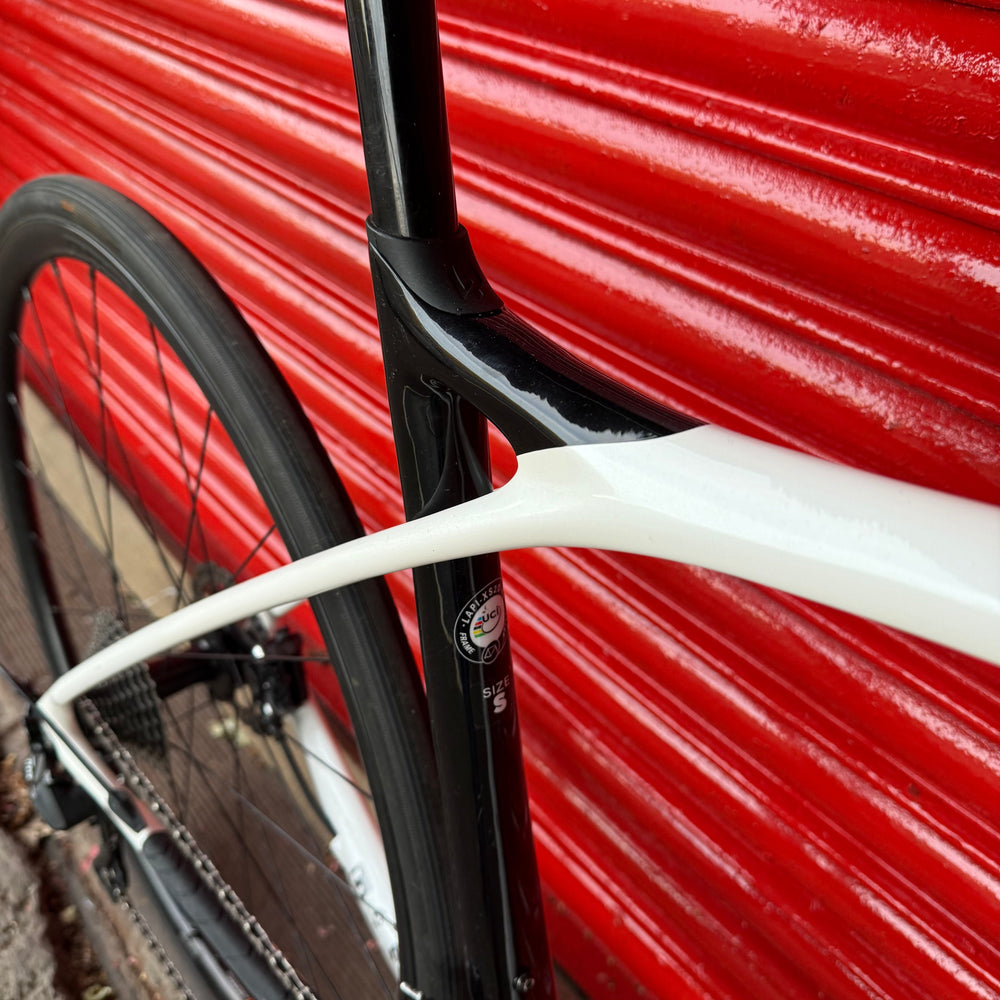 Lapierre Xelius SL 5.0 Shimano 105 Carbon Disc Road Bike - S 54cm