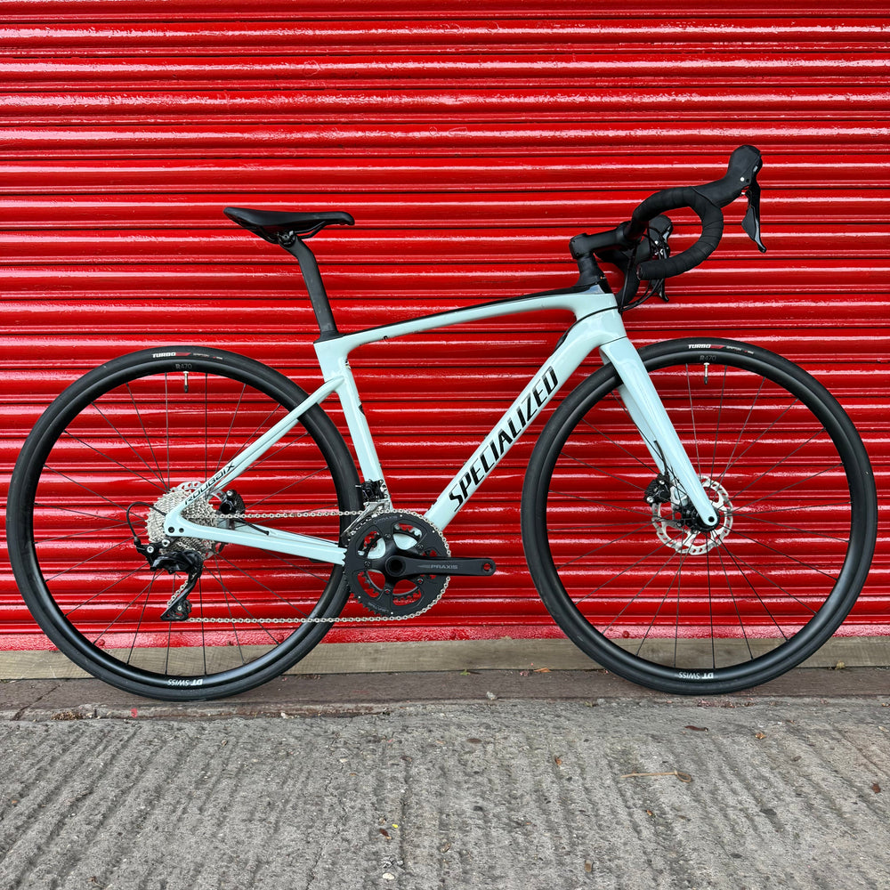 Specialized Roubaix Sport Shimano 105 Carbon Disc Road Bike - 49cm