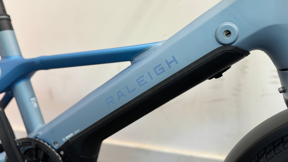 Raleigh Modum Compact Bike 20in Wheel Blue 500Wh Shimano Nexus Bosch Perform Brand New