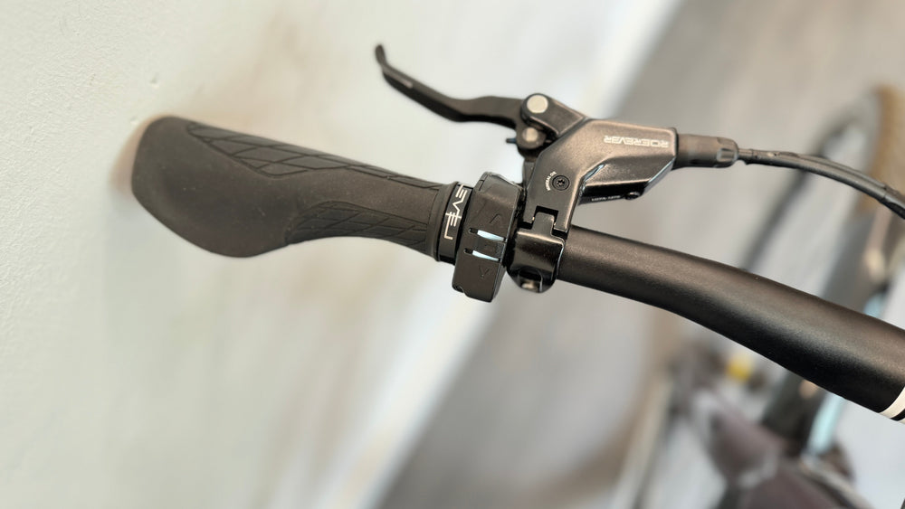 Ribble Hybrid AL e Step Through SMALL lightweight Bike 204 miles with pannier