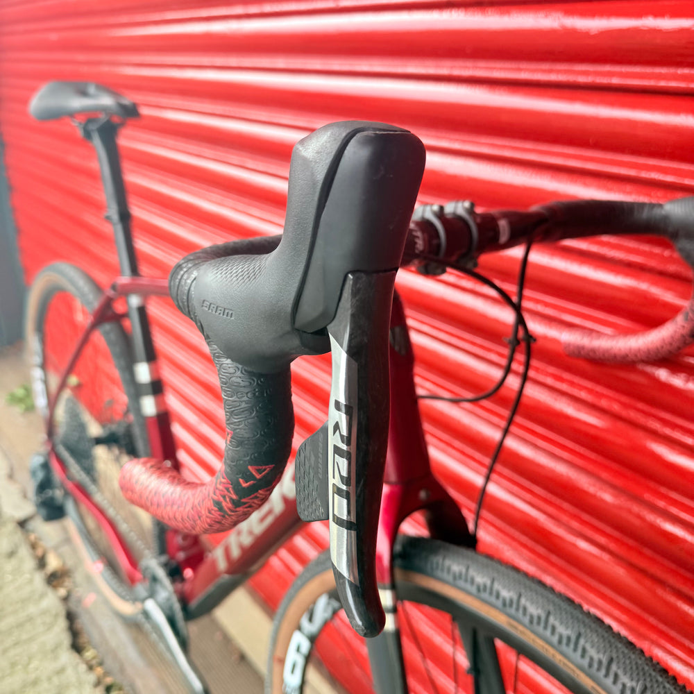 Trek Checkpoint SL7 AXS