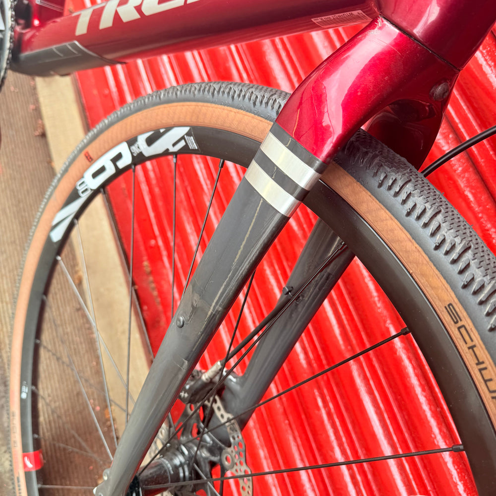 Trek Checkpoint SL7 SRAM Force AXS Carbon Disc Gravel Bike - 56cm