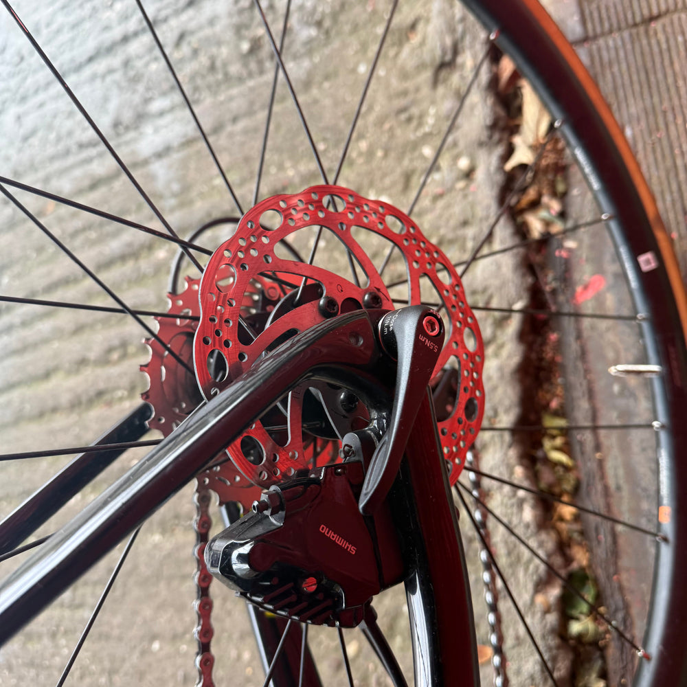 Giant Defy Advanced Pro Shimano 105 Carbon Disc Road Bike - L 58cm