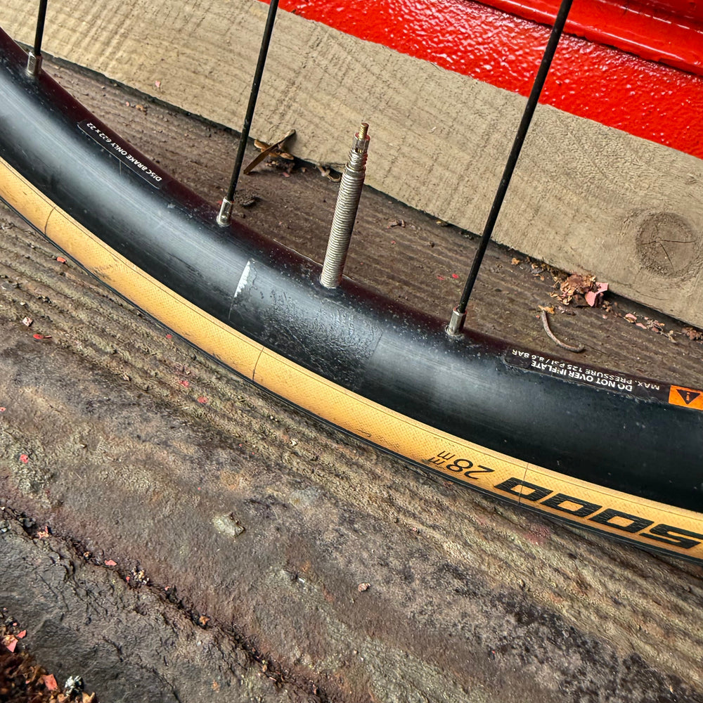 Giant Defy Advanced Pro Shimano 105 Carbon Disc Road Bike - L 58cm