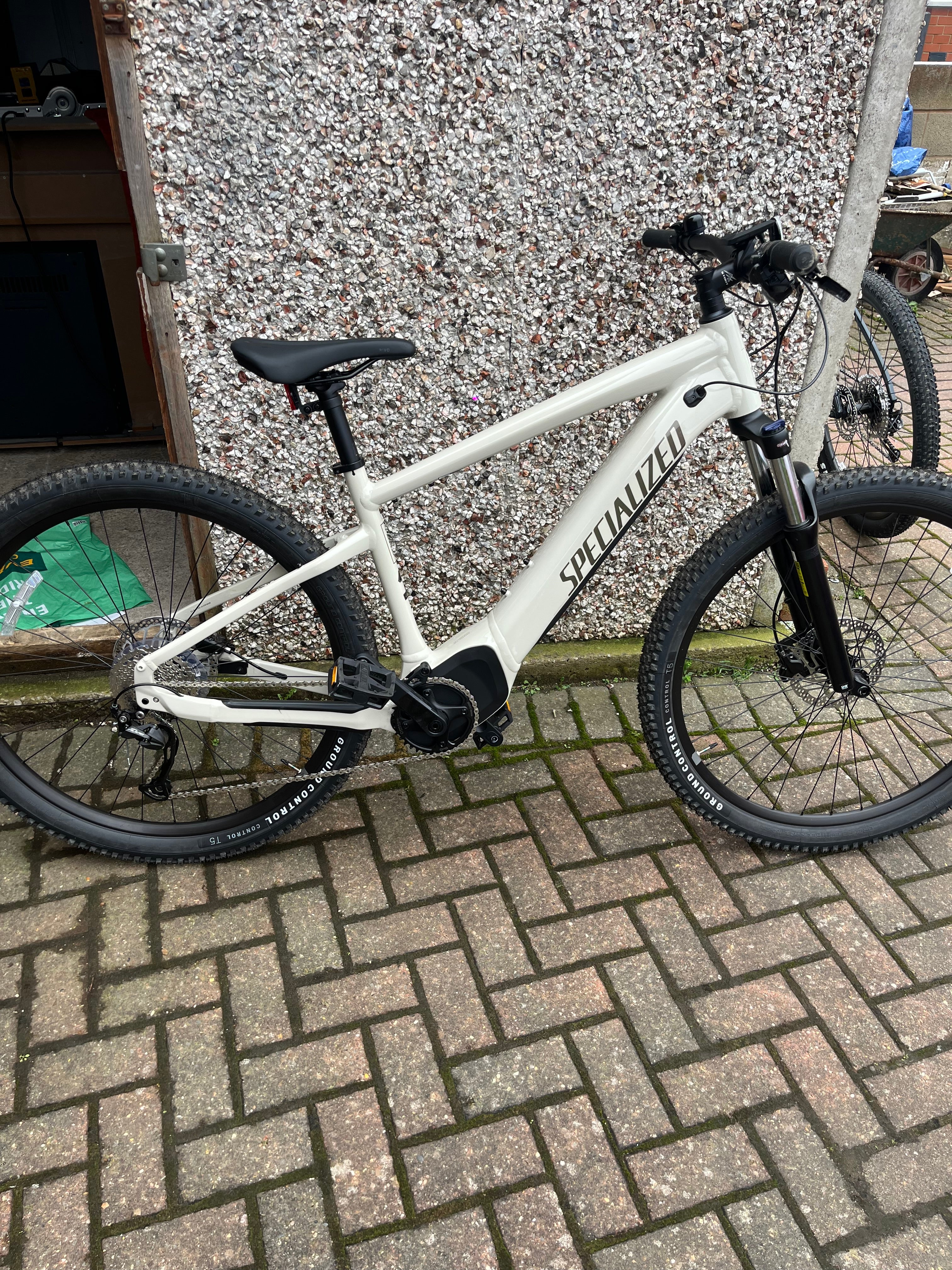 Second hand sale specialised mountain bikes